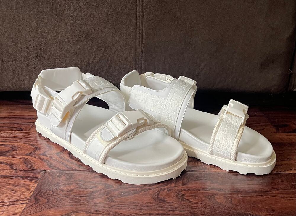 $775 NIB Bottega Veneta Textile Leather Strap Open Toe Sandals White 44(11)